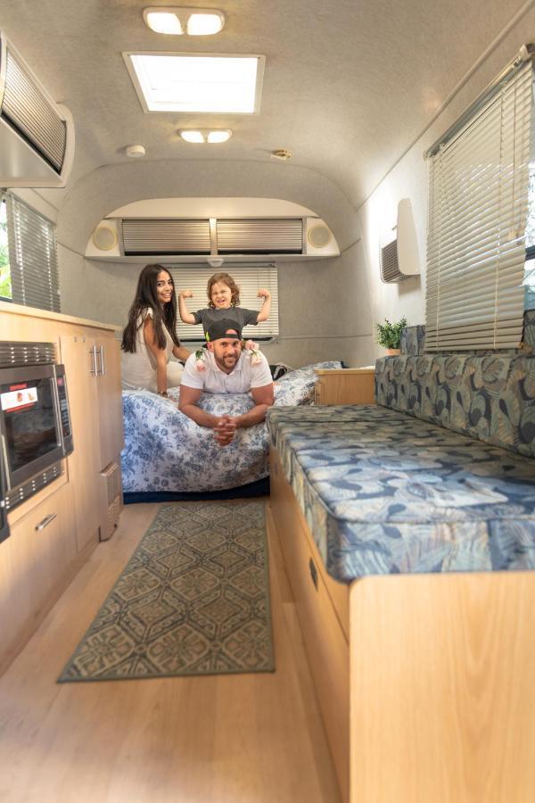 Airstream In The Center Of It All ميامي المظهر الخارجي الصورة